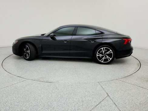 Used 2023 Audi e-tron GT Prestige AWD/4WD image 11