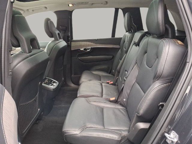 Used 2021 Volvo XC90 T6 Inscription w/ Advanced Package AWD/4WD image 6