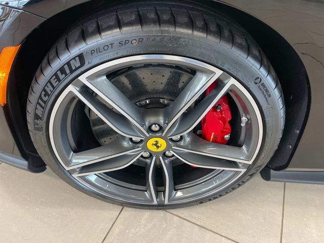 Used 2024 Ferrari Roma RWD image 13