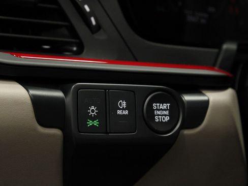 Certified 2025 Porsche 911 Carrera RWD image 17