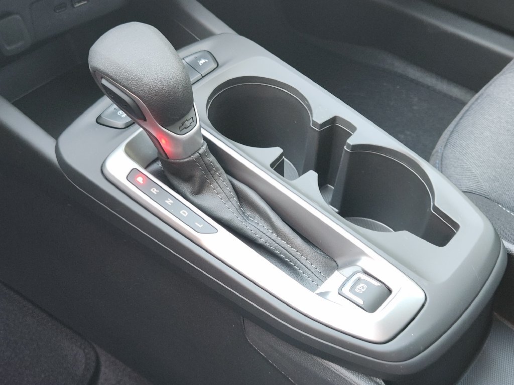 New 2026 Chevrolet Trax LS w/ LS Convenience Package FWD image 15