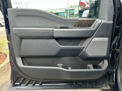 Used 2024 Ford F250 Lariat w/ Lariat Ultimate Package AWD/4WD image 9