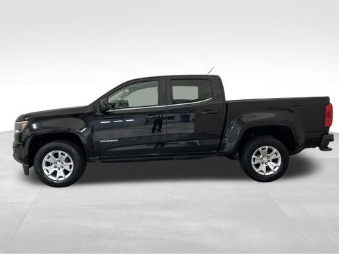 Used 2020 Chevrolet Colorado LT RWD image 2