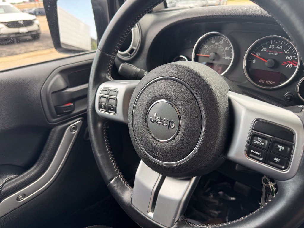 Used 2015 Jeep Wrangler Unlimited Rubicon AWD/4WD image 18