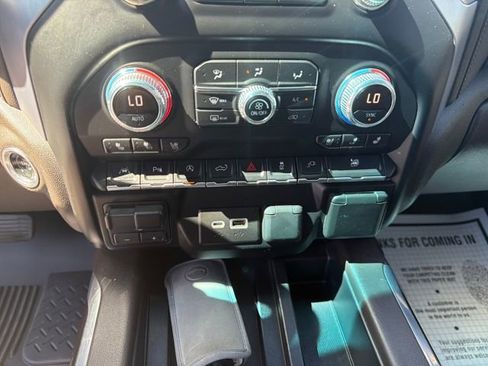 Used 2019 GMC Sierra 1500 SLT w/ SLT Premium Plus Package image 21