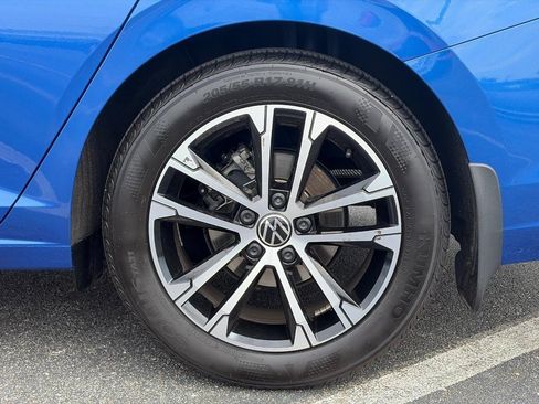 Certified 2024 Volkswagen Jetta Sport FWD image 9