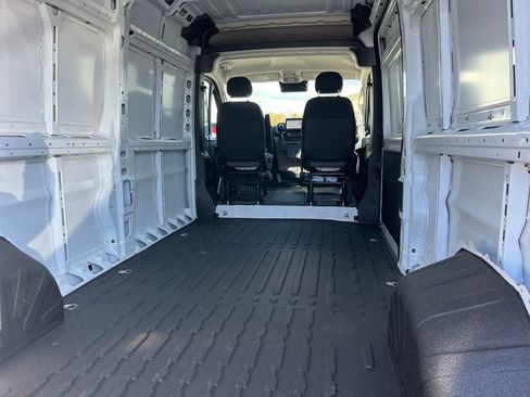 New 2025 RAM ProMaster 2500 w/ Quick Order Package 22G SLT image 23