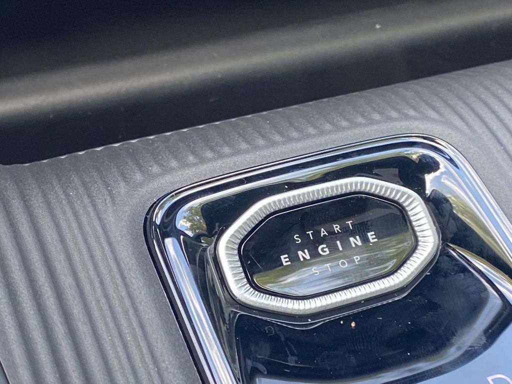 New 2026 Jeep Cherokee Limited AWD/4WD image 25