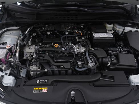 Used 2026 Toyota Corolla SE w/ SE Package image 28