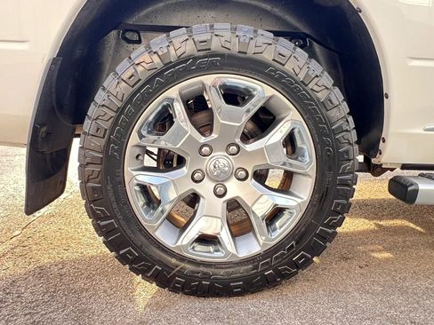 Used 2016 RAM 1500 Limited image 11