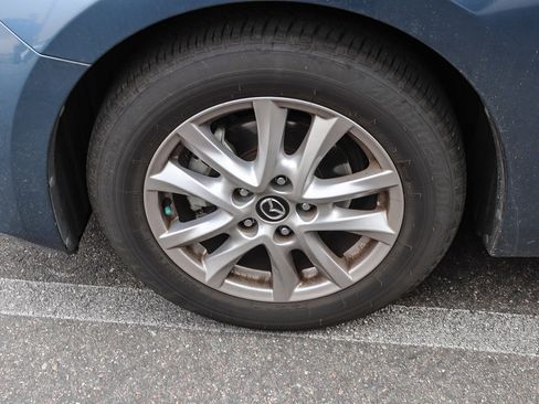 Used 2016 MAZDA MAZDA3 i Sport w/ Preferred Equipment Package image 13