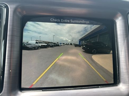 Used 2017 Dodge Challenger SXT RWD image 22