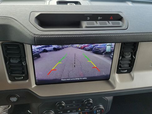 Certified 2025 Ford Bronco Outer Banks AWD/4WD image 25