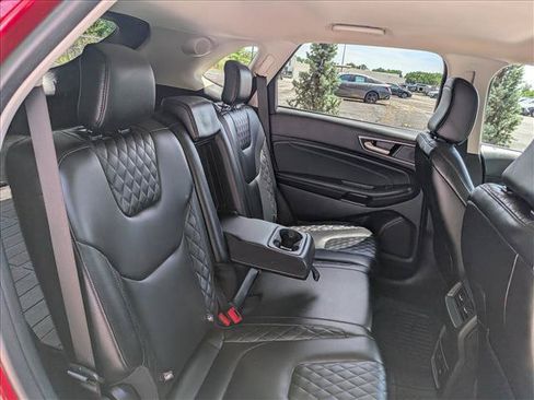 Used 2023 Ford Edge Titanium AWD/4WD image 15