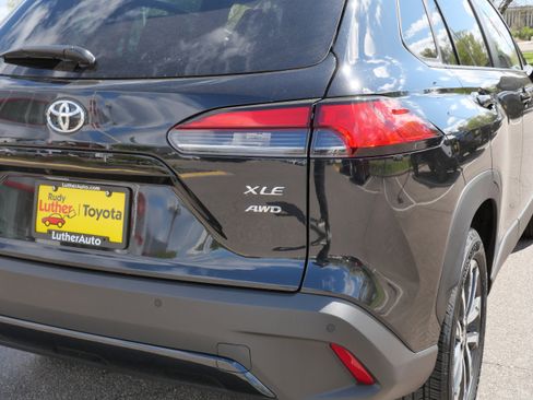 Certified 2025 Toyota Corolla Cross XLE AWD/4WD image 18