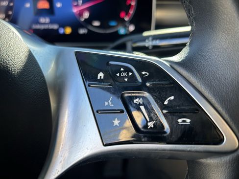 Used 2024 Mercedes-Benz C 300 C 300 image 21