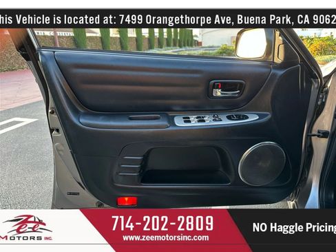 Used 2004 Lexus IS 300 image 39