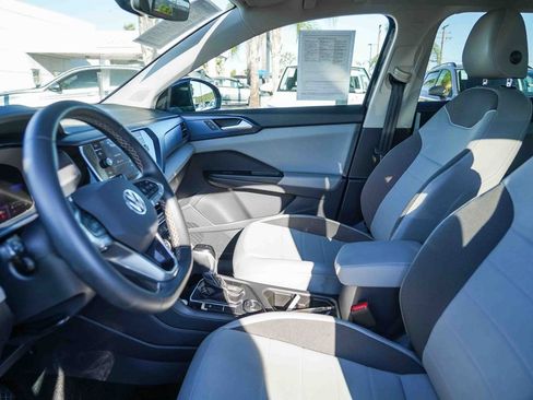 Used 2023 Volkswagen Taos SE image 23