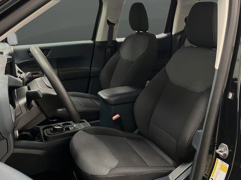 Used 2024 Ford Maverick XL FWD image 9