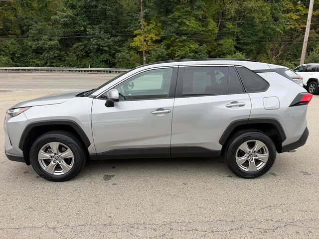 Certified 2025 Toyota RAV4 XLE AWD/4WD image 9