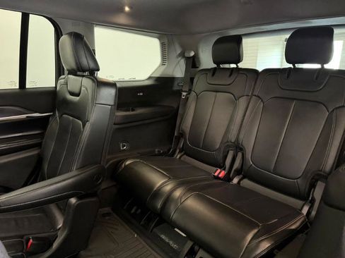 Used 2021 Jeep Grand Cherokee L Limited image 24