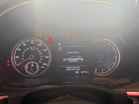 Used 2022 Genesis GV70 2.5T w/ Sport Prestige Package image 3