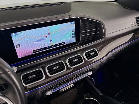 Certified 2023 Mercedes-Benz GLS 450 4MATIC image 22