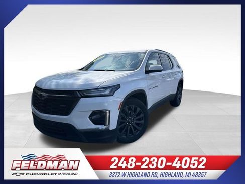 Used 2023 Chevrolet Traverse RS w/ LPO, Floor Liner Package AWD/4WD image 1