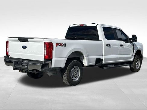 Used 2024 Ford F250 XL w/ FX4 Off-Road Package image 7