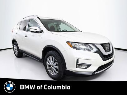Used 2017 Nissan Rogue SV w/ SV Premium Package