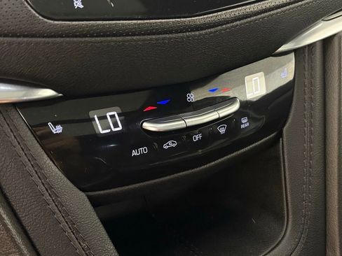 Used 2024 Cadillac XT6 Luxury image 33