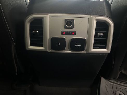 Used 2021 Ford F350 Lariat AWD/4WD image 11