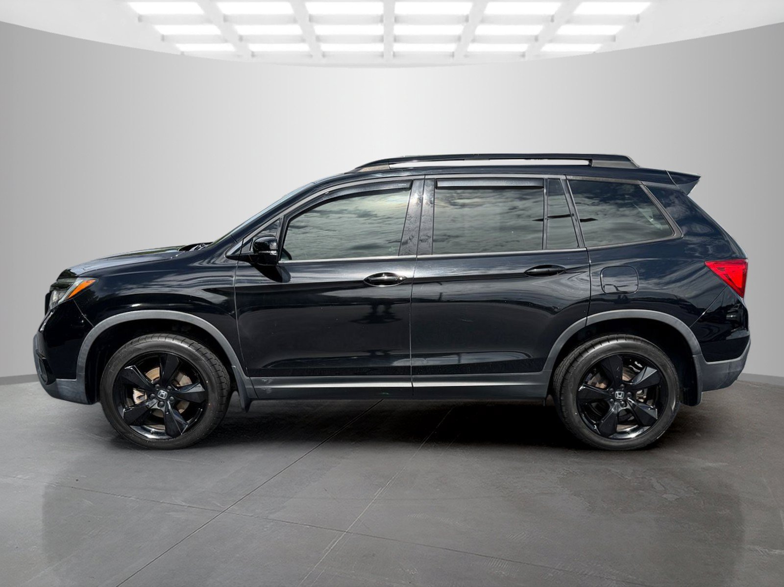 Used 2021 Honda Passport Elite image 3