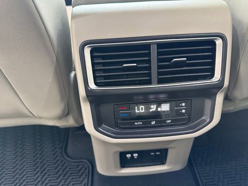 New 2026 Volkswagen Atlas SE AWD/4WD image 18
