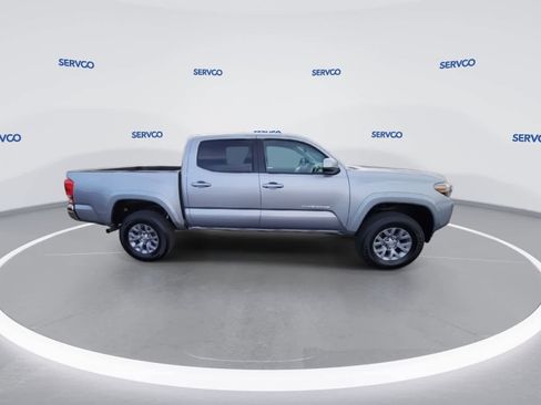 Used 2016 Toyota Tacoma SR5 image 10