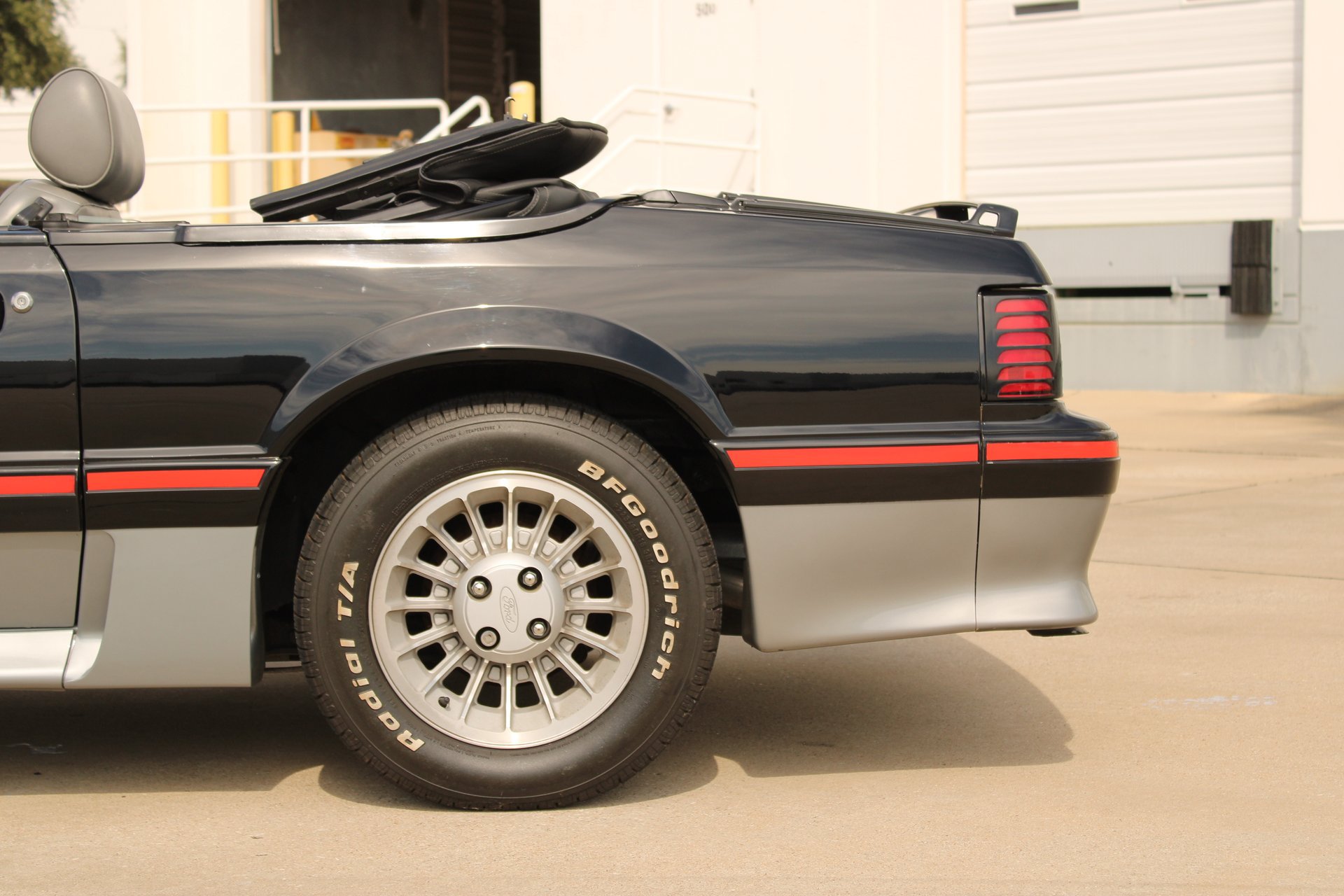 Used 1987 Ford Mustang GT RWD image 37