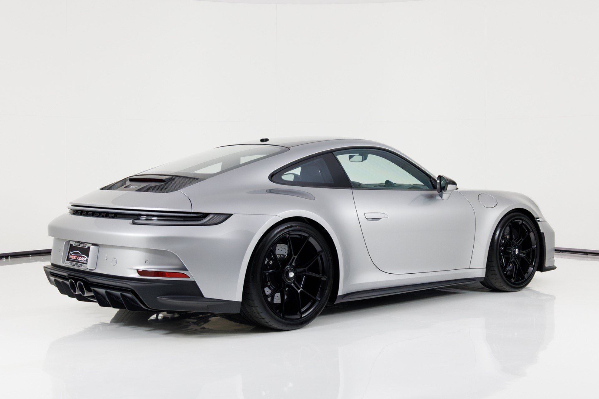 Used 2022 Porsche 911 GT3 RWD image 3