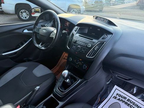 Used 2017 Ford Focus ST FWD image 16