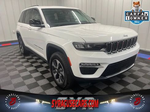 Used 2023 Jeep Grand Cherokee 4WD 4xe image 1
