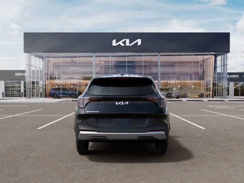Certified 2026 Kia Sportage LX w/ LX Convenience Package FWD image 4