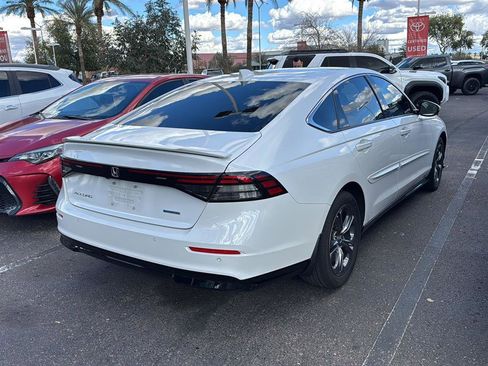 Used 2024 Honda Accord EX-L image 4