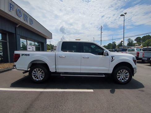 Used 2024 Ford F150 Lariat w/ Equipment Group 502A High AWD/4WD image 4
