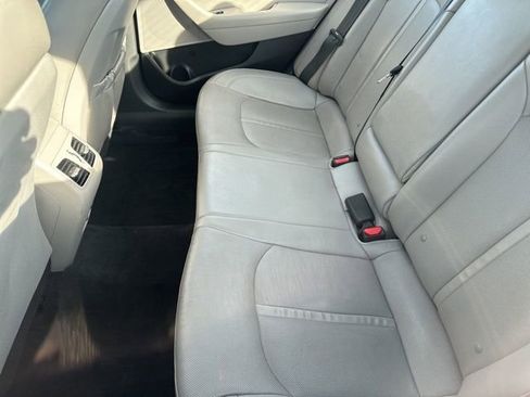 Used 2018 Hyundai Sonata Limited image 6