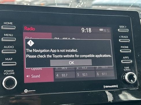 Used 2023 Toyota Camry SE image 21