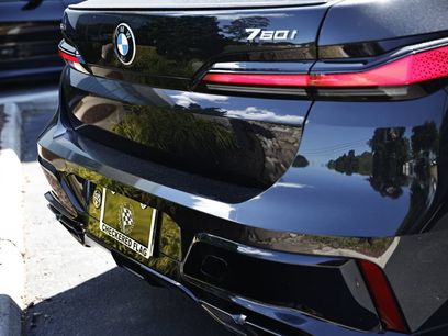 New 2026 BMW 760i xDrive w/ Executive Package