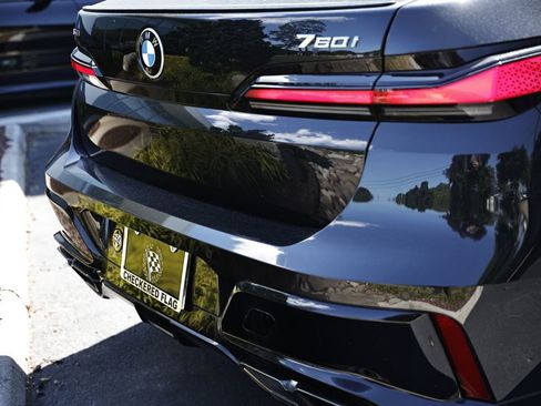 New 2026 BMW 760i xDrive w/ Executive Package AWD/4WD image 4
