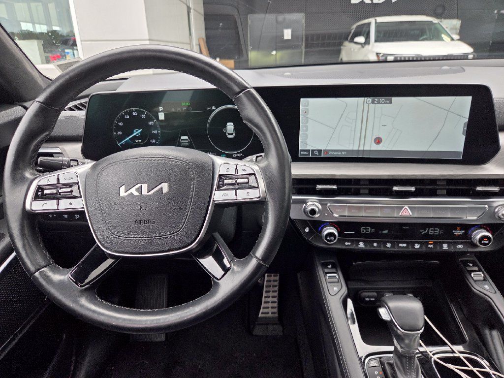 Used 2024 Kia Telluride SX Prestige X-Pro AWD/4WD image 13