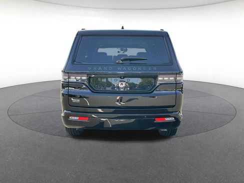 Certified 2024 Jeep Grand Wagoneer Series II Obsidian w/ Quick Order Packagew 28T AWD/4WD image 4