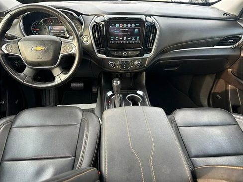 Certified 2019 Chevrolet Traverse LT w/ LT Premium Package image 14