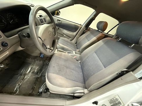 Used 2000 Toyota Corolla VE image 17